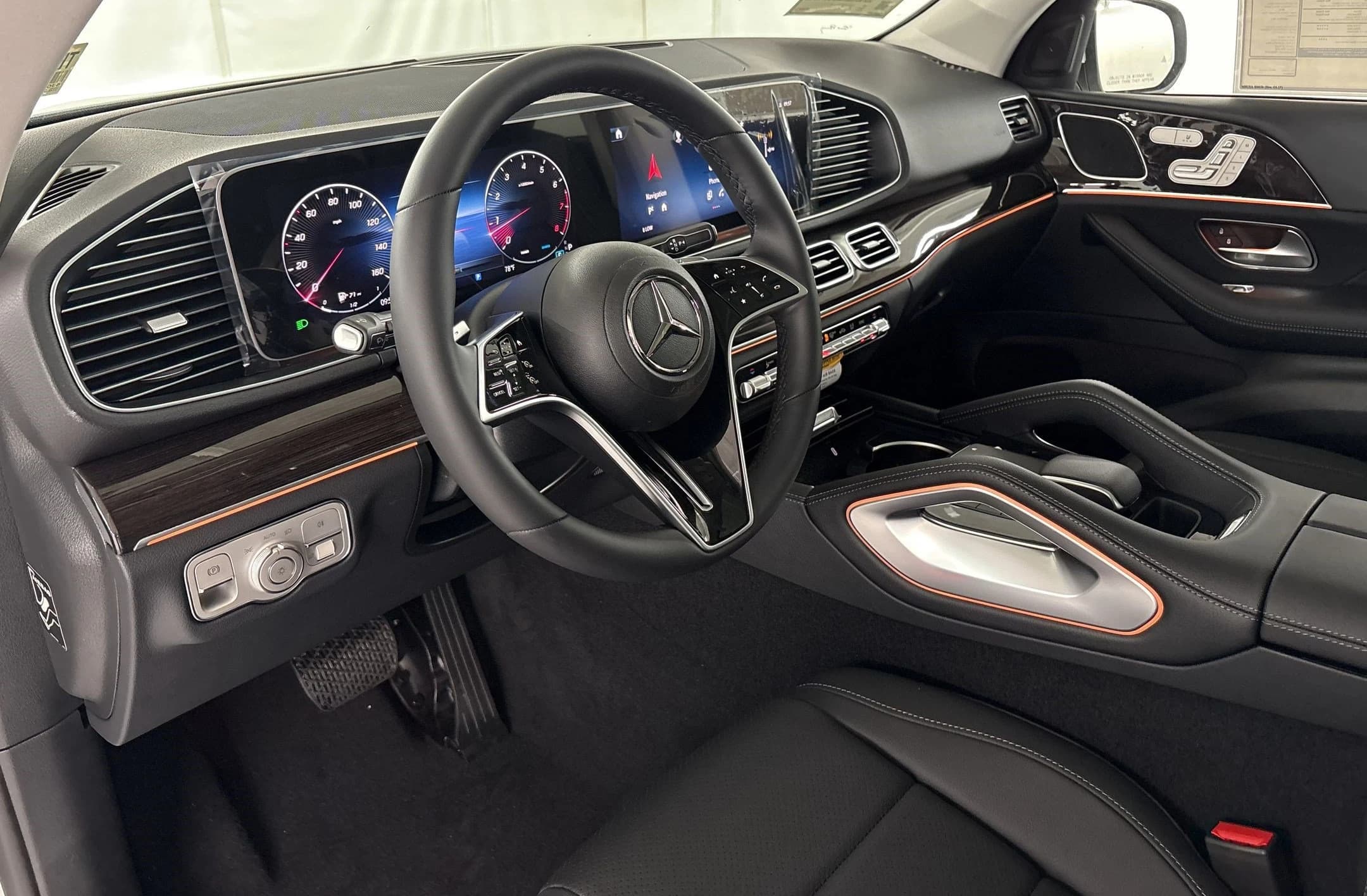 Mercedes-Benz GLE GLE 350 4MATIC SUV 2026 — side view