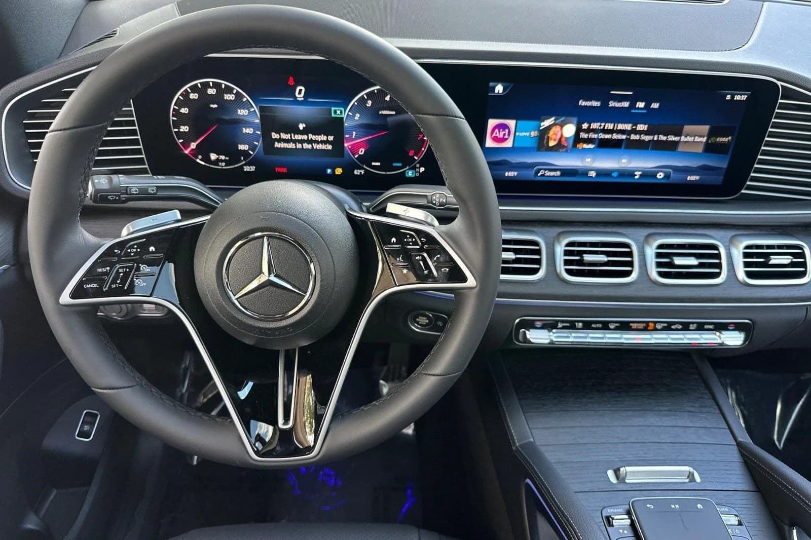 Mercedes-Benz GLE GLE 350 4MATIC SUV 2026 — side view