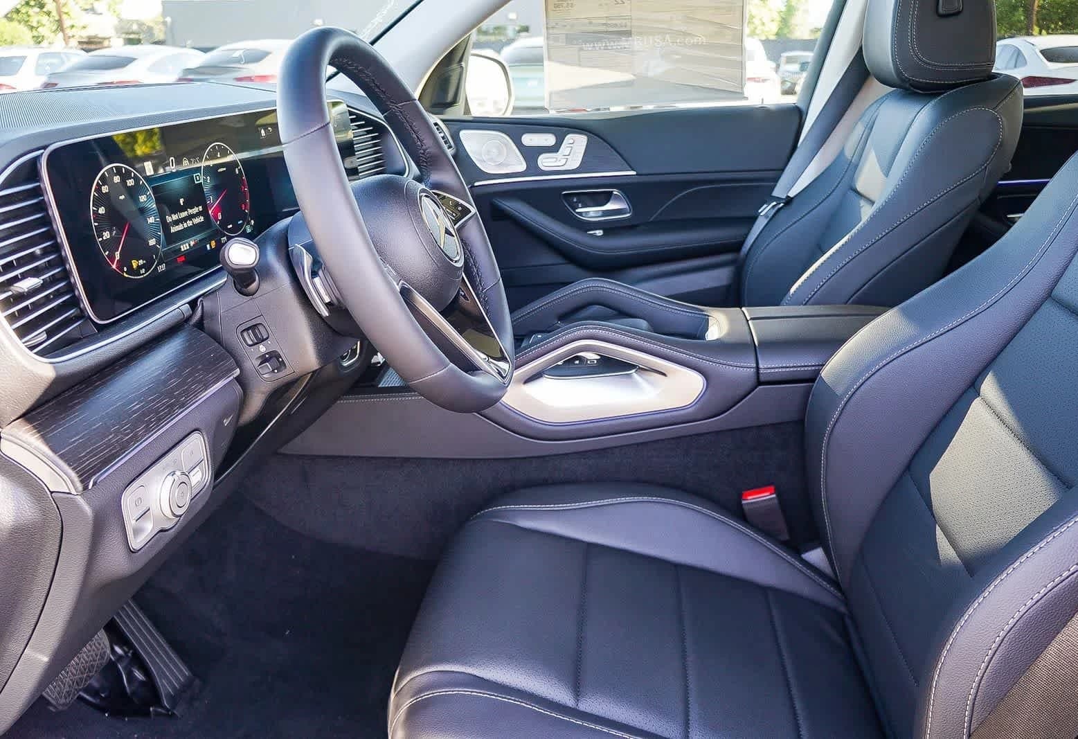 Mercedes-Benz GLE GLE 350 4MATIC SUV 2026 — side view