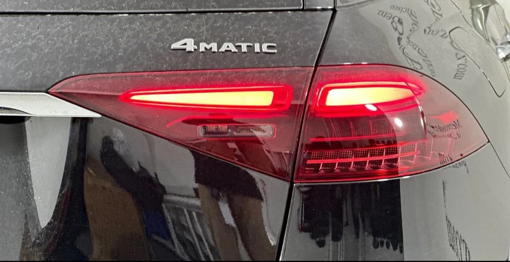 Mercedes-Benz GLE GLE 350 4MATIC SUV 2026 — side view