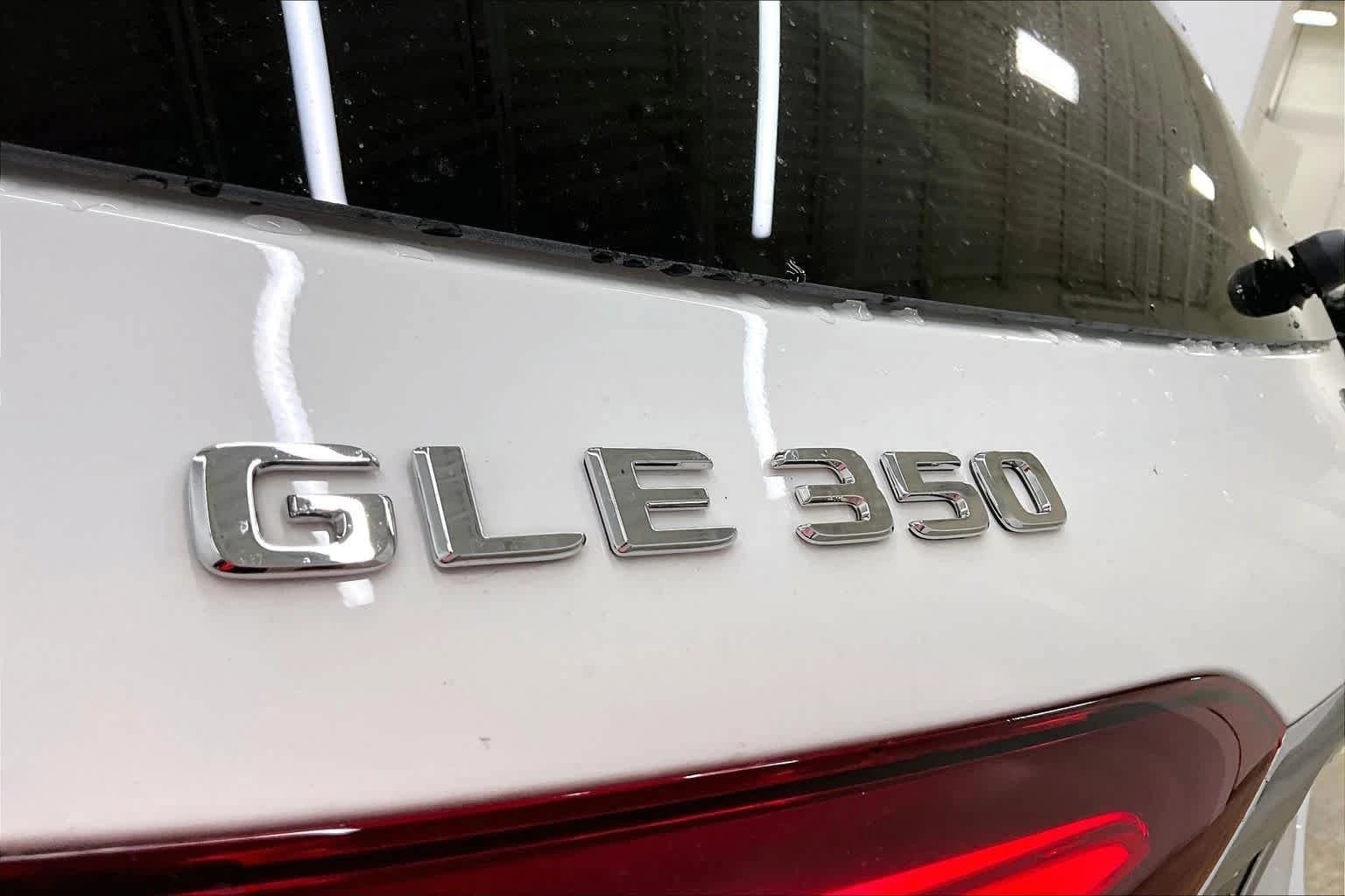 Mercedes-Benz GLE GLE 350 4MATIC SUV 2026 — side view