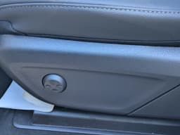 Mercedes-Benz GLE GLE 450 4MATIC SUV 2026 — side view