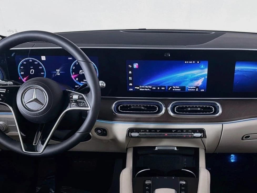 Mercedes-Benz GLE GLE 350 4MATIC SUV 2027 — side view