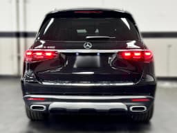 Mercedes-Benz GLS GLS 450 4MATIC SUV 2026 — side view