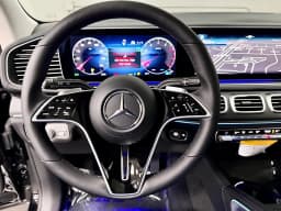 Mercedes-Benz GLS GLS 450 4MATIC SUV 2026 — side view