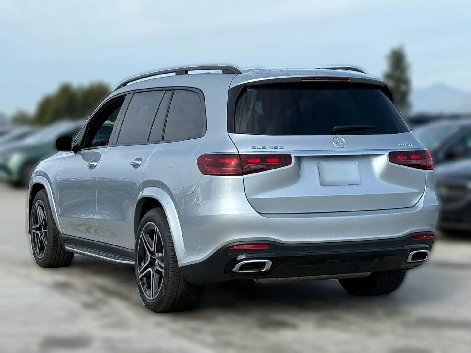 Mercedes-Benz GLS GLS 450 4MATIC SUV 2026 — side view