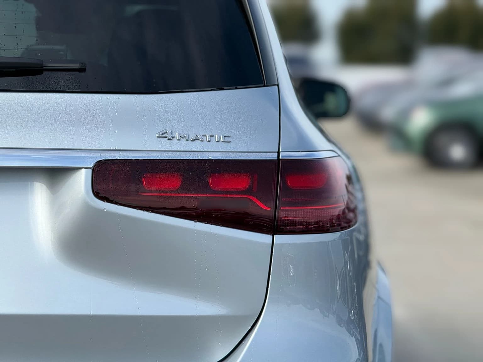 Mercedes-Benz GLS GLS 450 4MATIC SUV 2026 — side view