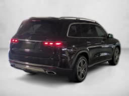 Mercedes-Benz GLS GLS 450 4MATIC SUV 2026 — side view