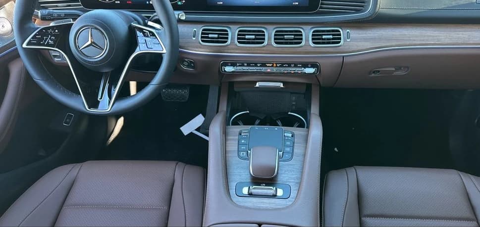 Mercedes-Benz GLS GLS 450 4MATIC SUV 2026 — side view