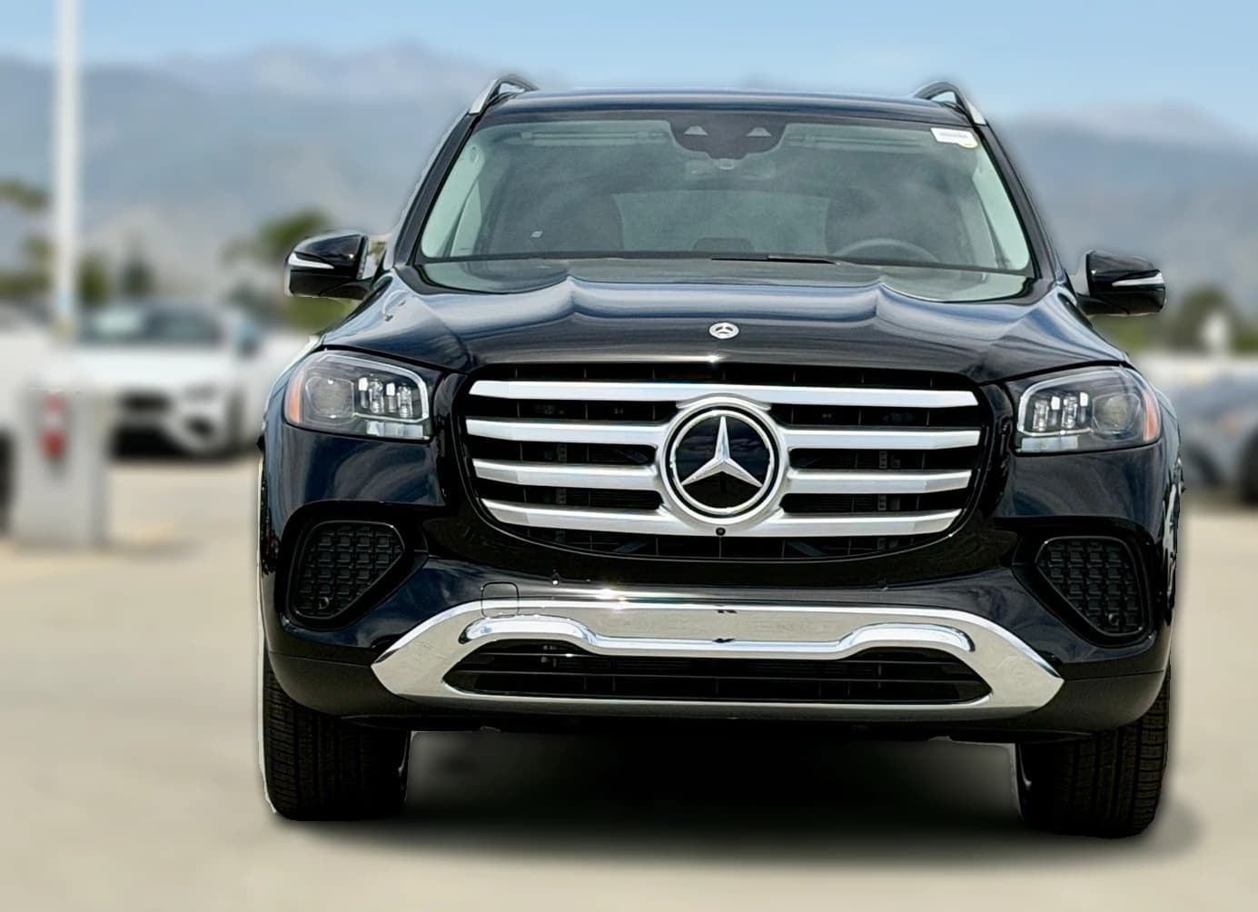 Mercedes-Benz GLS GLS 450 4MATIC SUV 2026 — side view