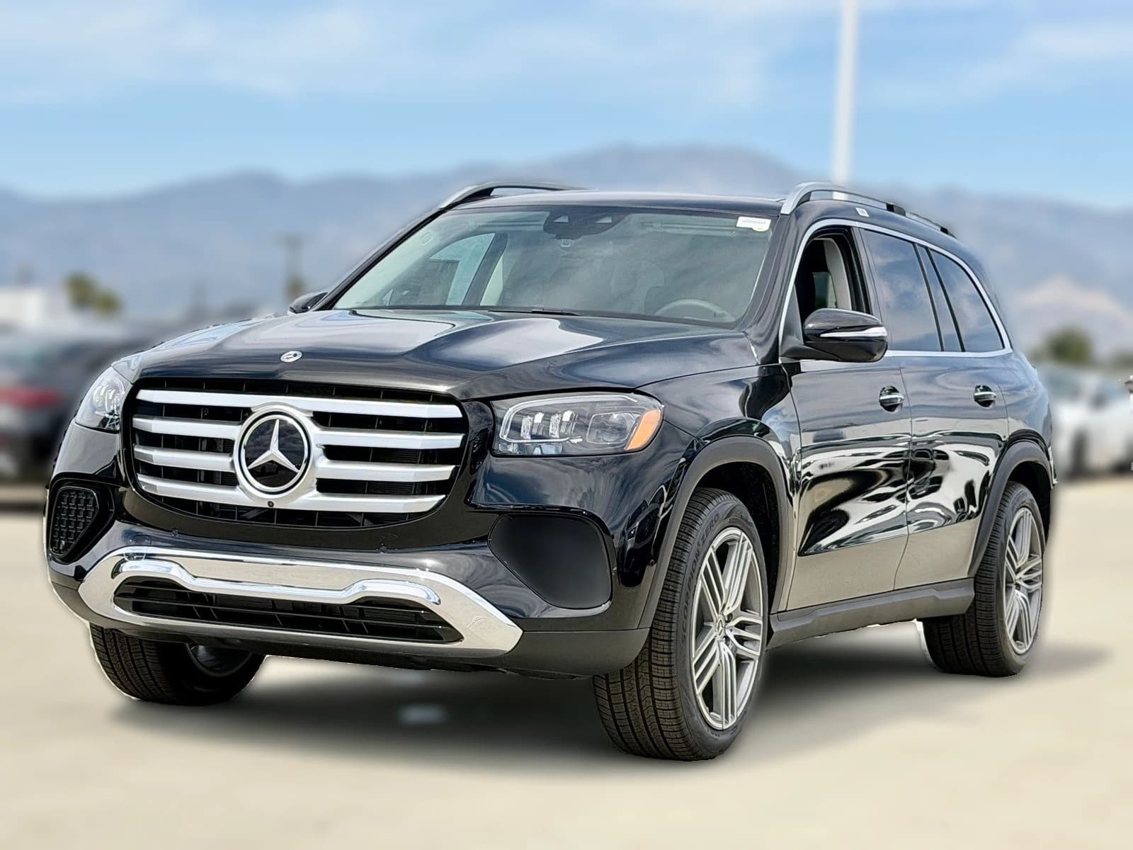 Mercedes-Benz GLS GLS 450 4MATIC SUV 2026 — side view