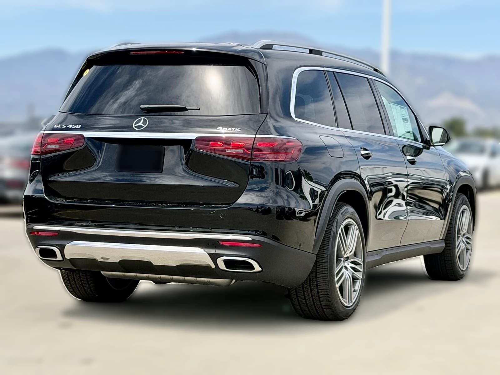 Mercedes-Benz GLS GLS 450 4MATIC SUV 2026 — side view