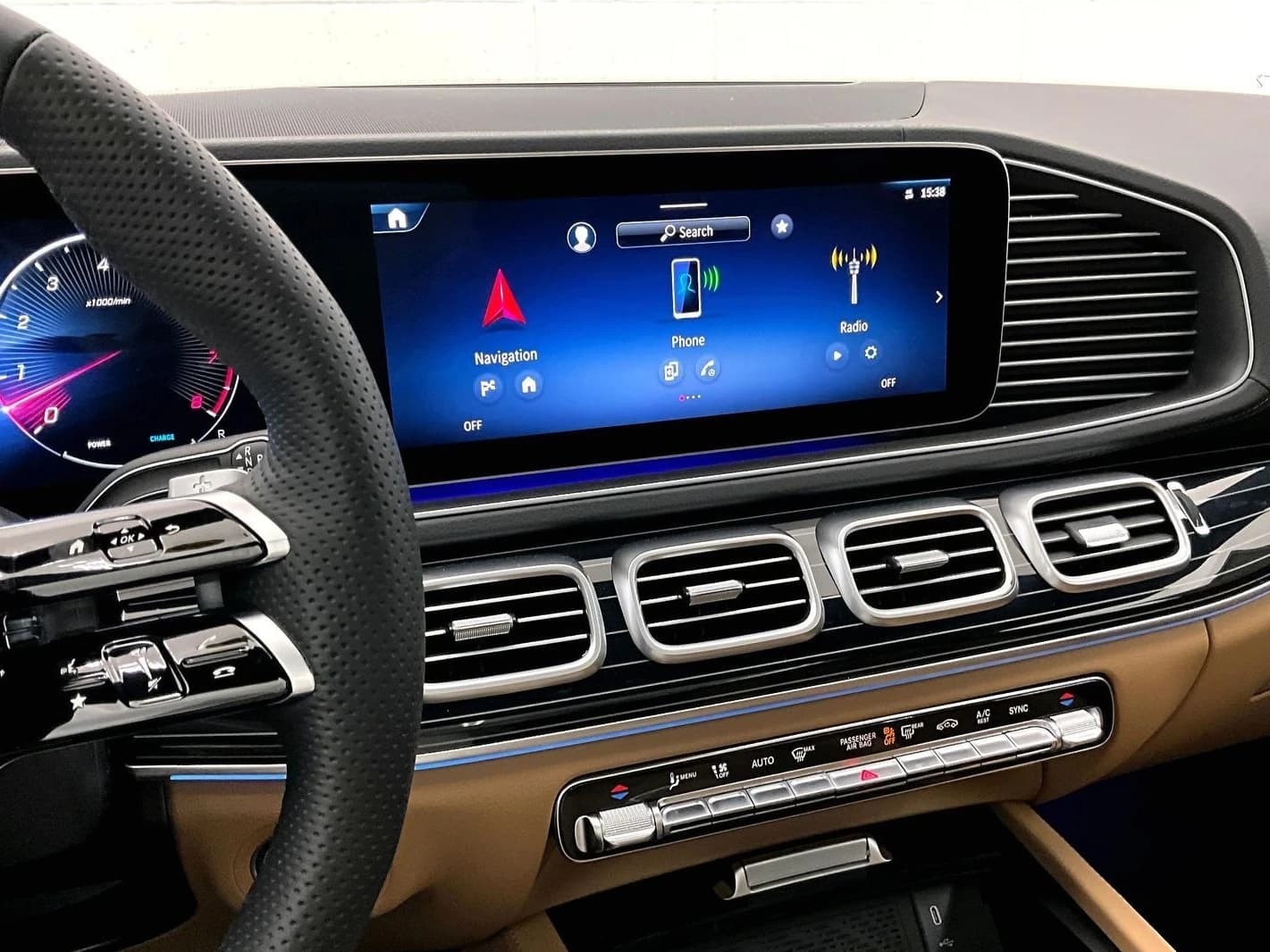 Mercedes-Benz GLS GLS 450 4MATIC SUV 2026 — side view