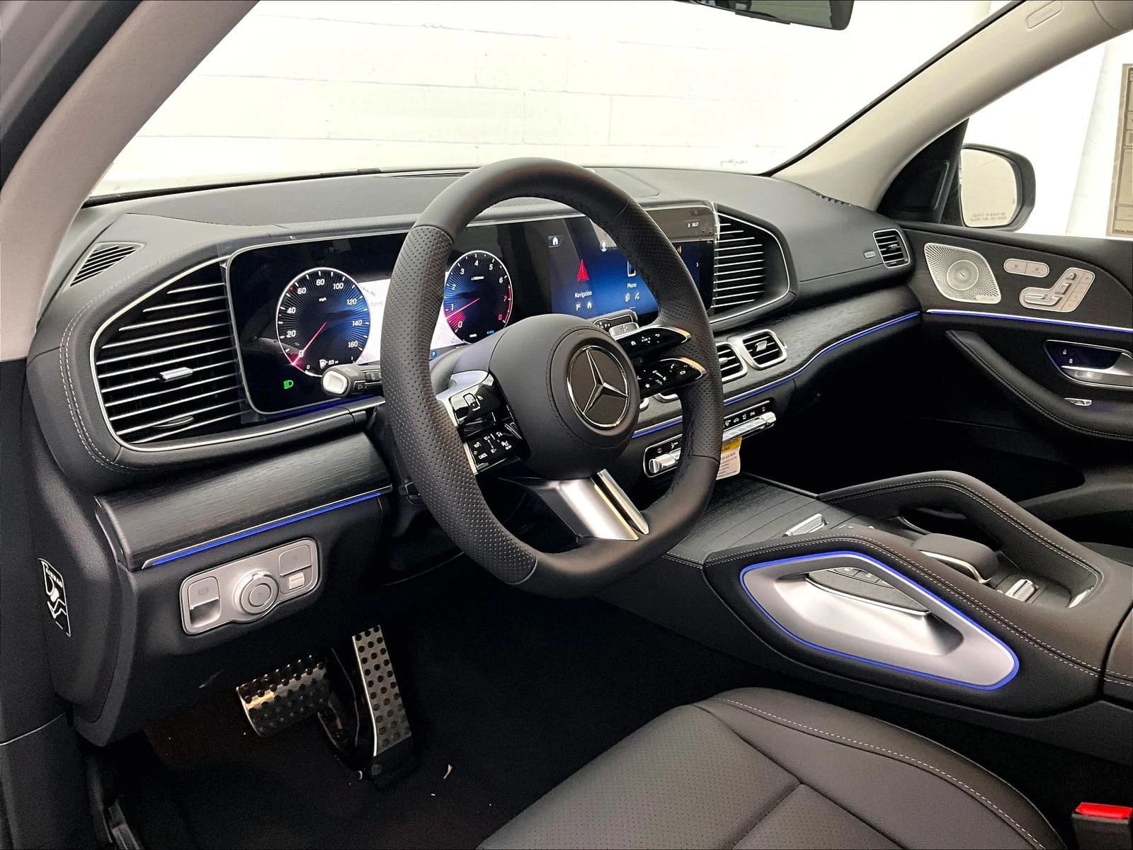 Mercedes-Benz GLS GLS 450 4MATIC SUV 2026 — side view