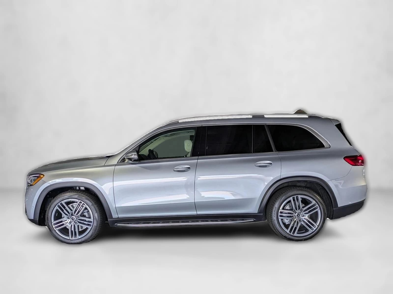 Mercedes-Benz GLS GLS 450 4MATIC SUV 2026 — side view
