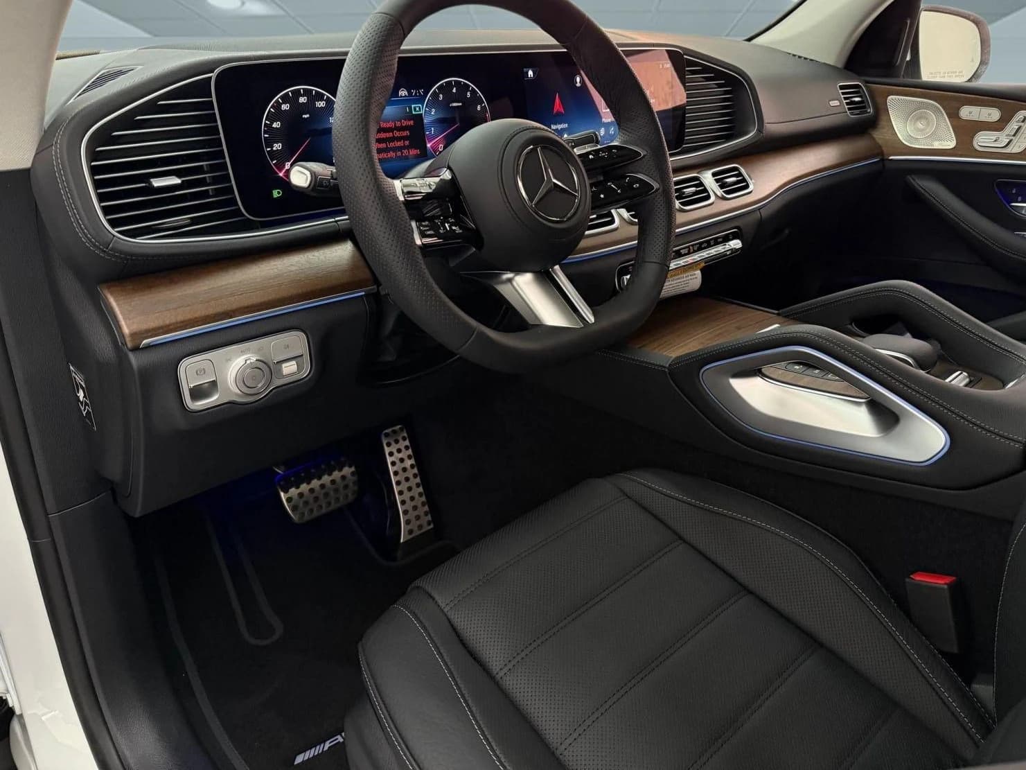 Mercedes-Benz GLS GLS 450 4MATIC SUV 2026 — side view