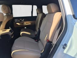 Mercedes-Benz GLS GLS 450 4MATIC SUV 2026 — side view