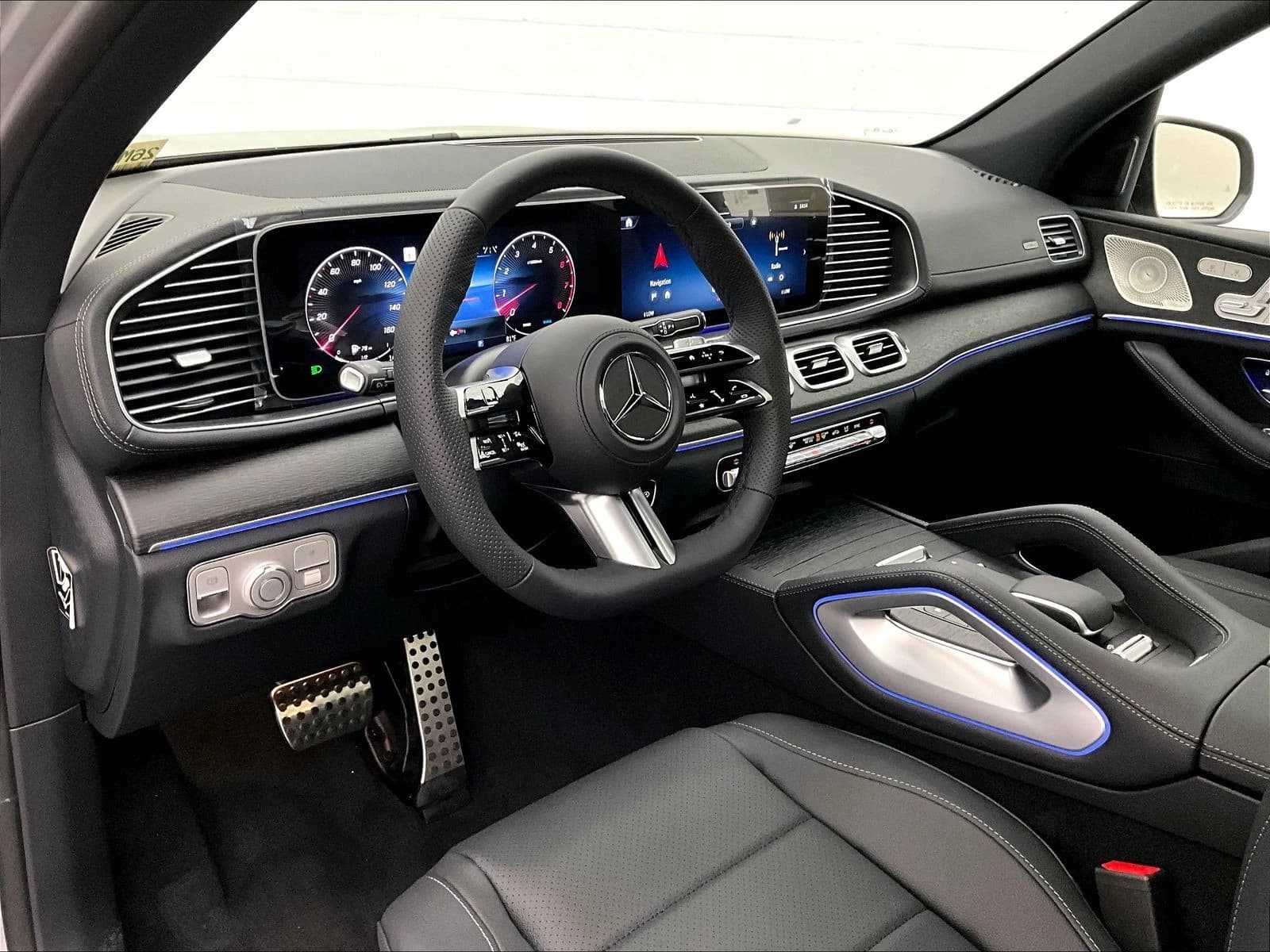 Mercedes-Benz GLS GLS 450 4MATIC SUV 2026 — side view