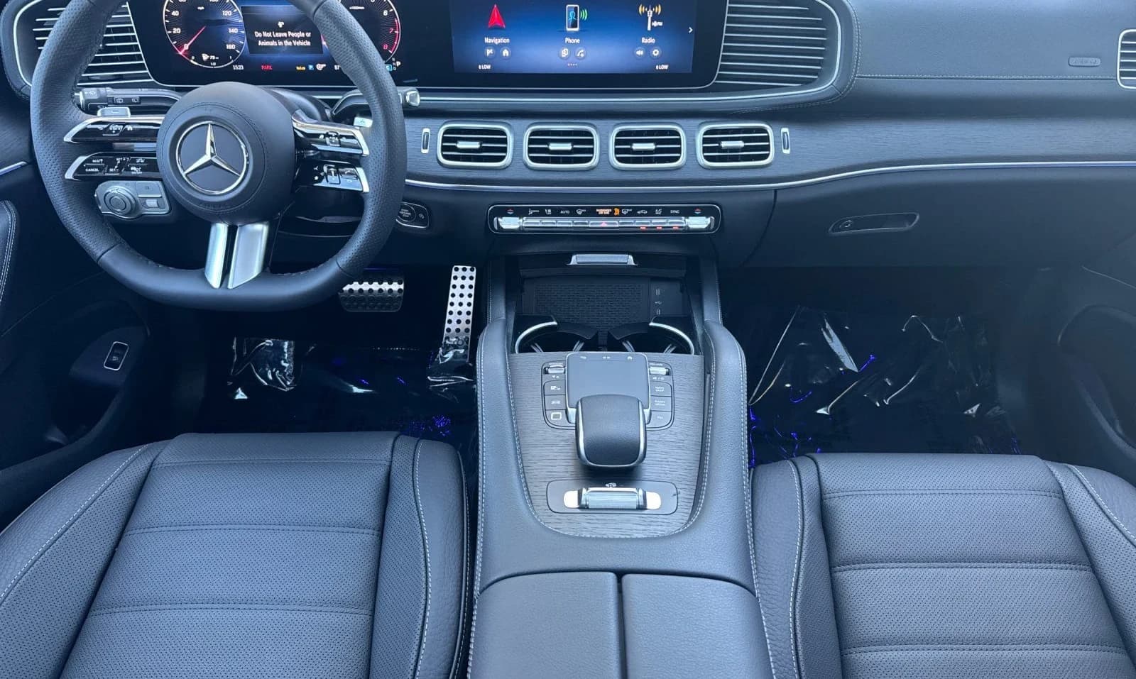 Mercedes-Benz GLS GLS 450 4MATIC SUV 2026 — side view