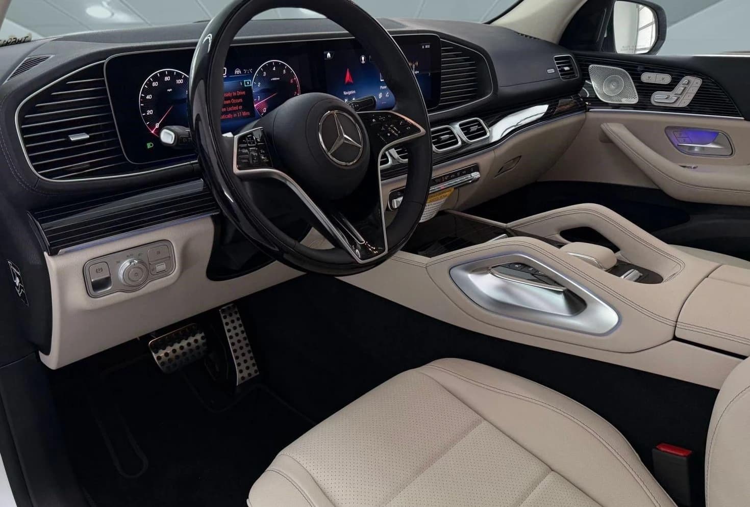 Mercedes-Benz GLS GLS 450 4MATIC SUV 2026 — side view