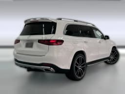 Mercedes-Benz GLS GLS 450 4MATIC SUV 2026 — side view