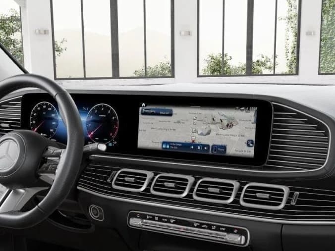 Mercedes-Benz GLS GLS 450 4MATIC SUV 2026 — side view