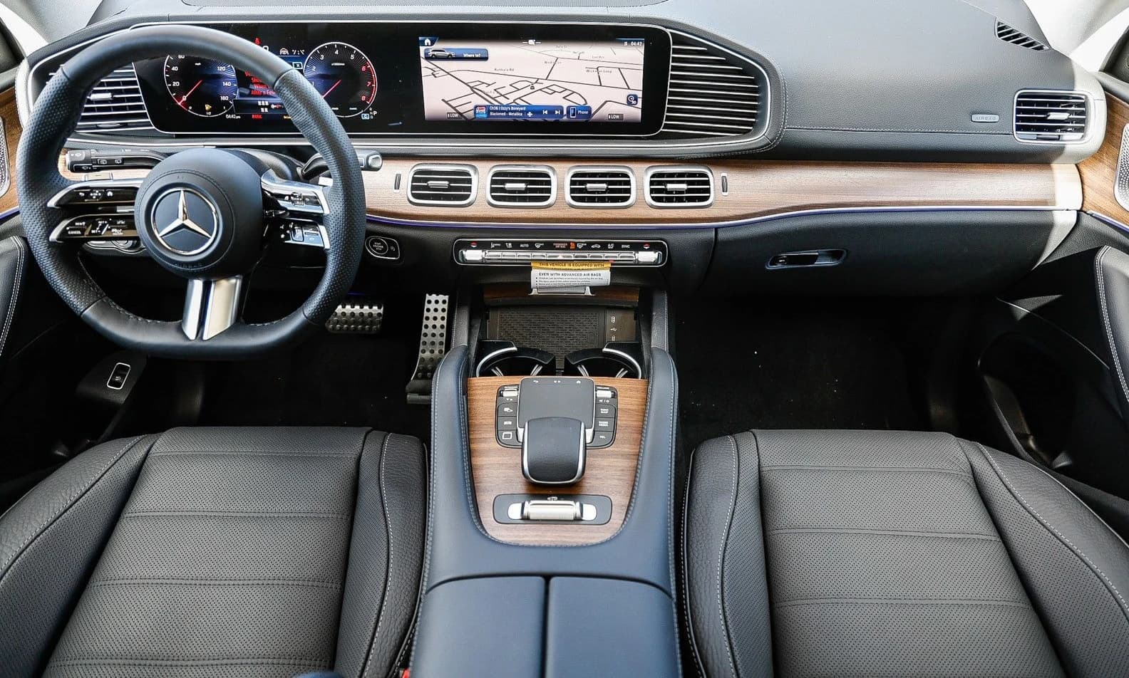Mercedes-Benz GLS GLS 450 4MATIC SUV 2026 — side view