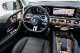 Mercedes-Benz GLS GLS 450 4MATIC SUV 2026 — side view