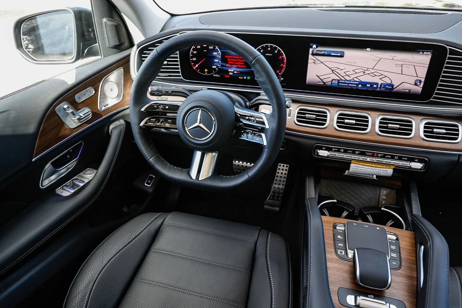 Mercedes-Benz GLS GLS 450 4MATIC SUV 2026 — side view