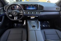 Mercedes-Benz GLS GLS 450 4MATIC SUV 2026 — side view