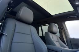 Mercedes-Benz GLS GLS 450 4MATIC SUV 2026 — side view