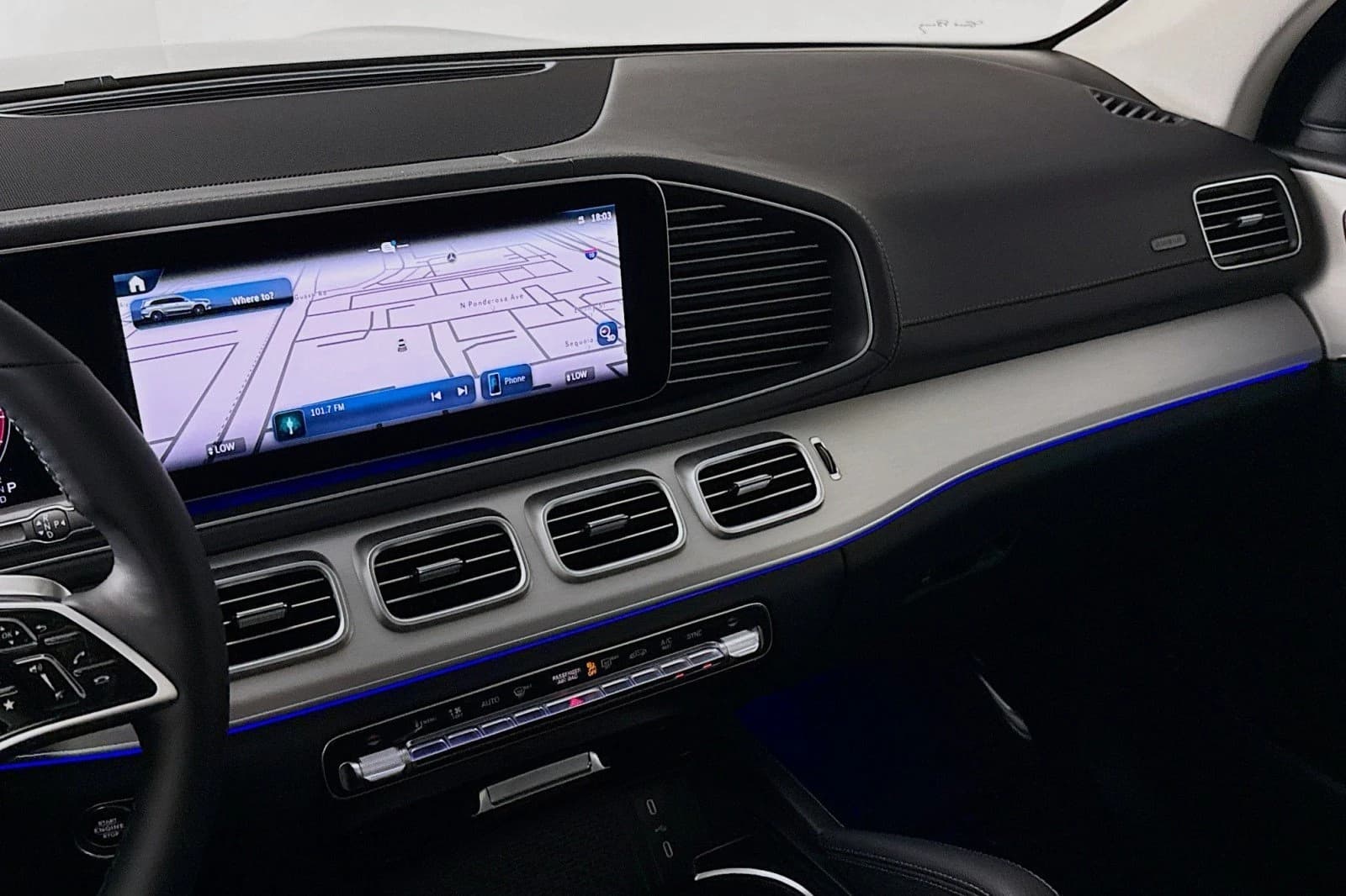 Mercedes-Benz GLS GLS 450 4MATIC SUV 2026 — side view