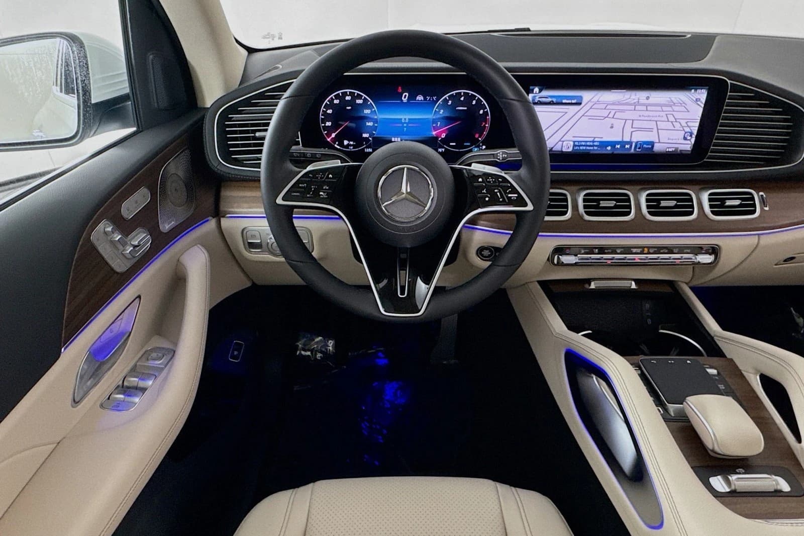 Mercedes-Benz GLS GLS 450 4MATIC SUV 2026 — side view