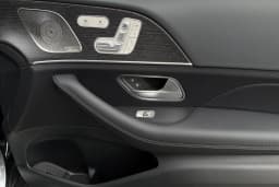 Mercedes-Benz GLS GLS 450 4MATIC SUV 2026 — side view
