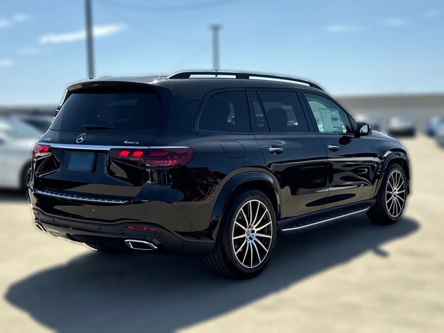 Mercedes-Benz GLS GLS 450 4MATIC SUV 2026 — side view