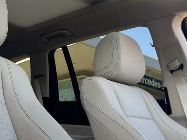 Mercedes-Benz GLS GLS 450 4MATIC SUV 2026 — side view