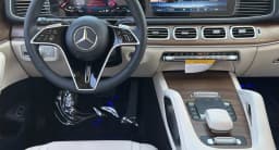 Mercedes-Benz GLS GLS 450 4MATIC SUV 2026 — side view