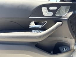 Mercedes-Benz GLS GLS 450 4MATIC SUV 2026 — side view