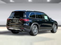 Mercedes-Benz GLS GLS 450 4MATIC SUV 2026 — side view