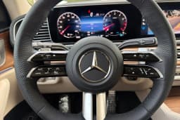 Mercedes-Benz GLS GLS 450 4MATIC SUV 2026 — side view