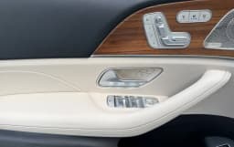 Mercedes-Benz GLS GLS 450 4MATIC SUV 2026 — side view