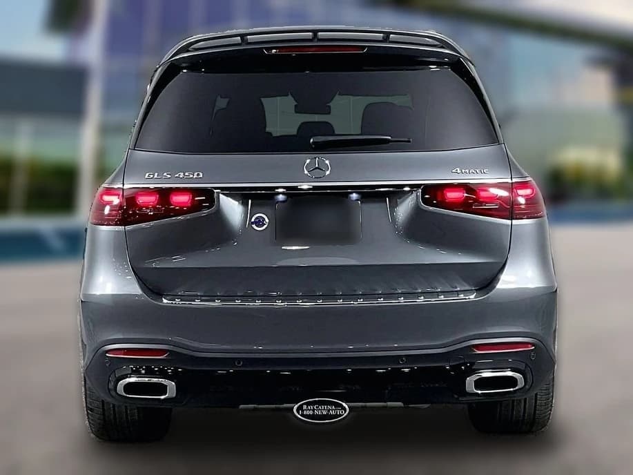 Mercedes-Benz GLS GLS 450 4MATIC SUV 2026 — side view