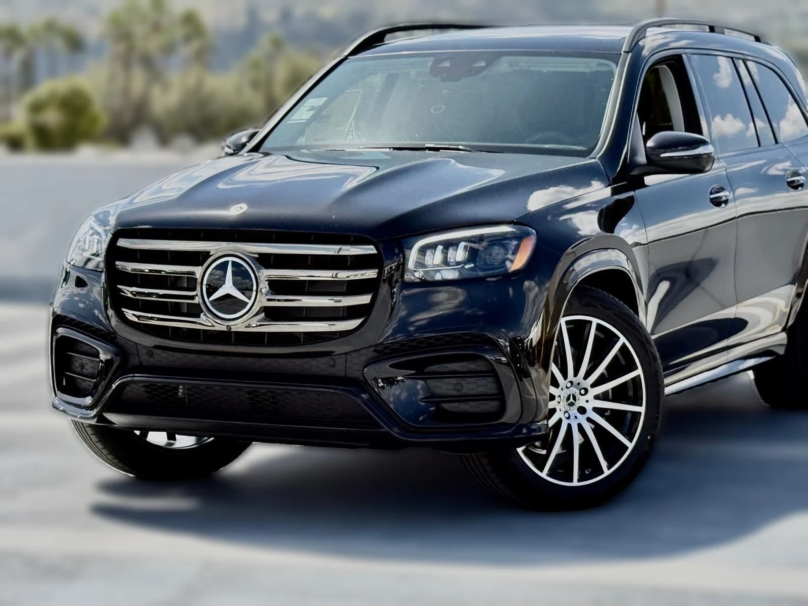 Mercedes-Benz GLS GLS 450 4MATIC SUV 2026 — side view