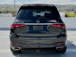 Mercedes-Benz GLS GLS 450 4MATIC SUV 2026 — side view