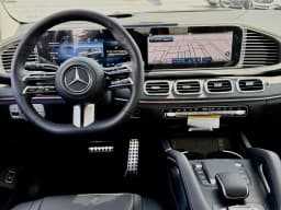 Mercedes-Benz GLS GLS 450 4MATIC SUV 2026 — side view