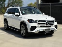 Mercedes-Benz GLS GLS 450 4MATIC SUV 2026 — side view