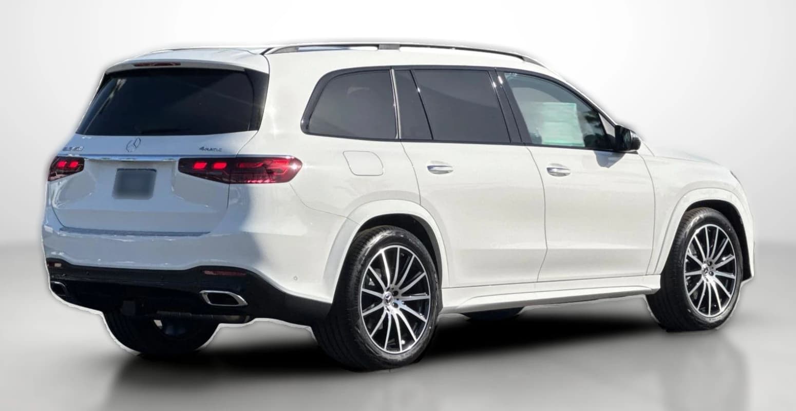 Mercedes-Benz GLS GLS 450 4MATIC SUV 2026 — side view