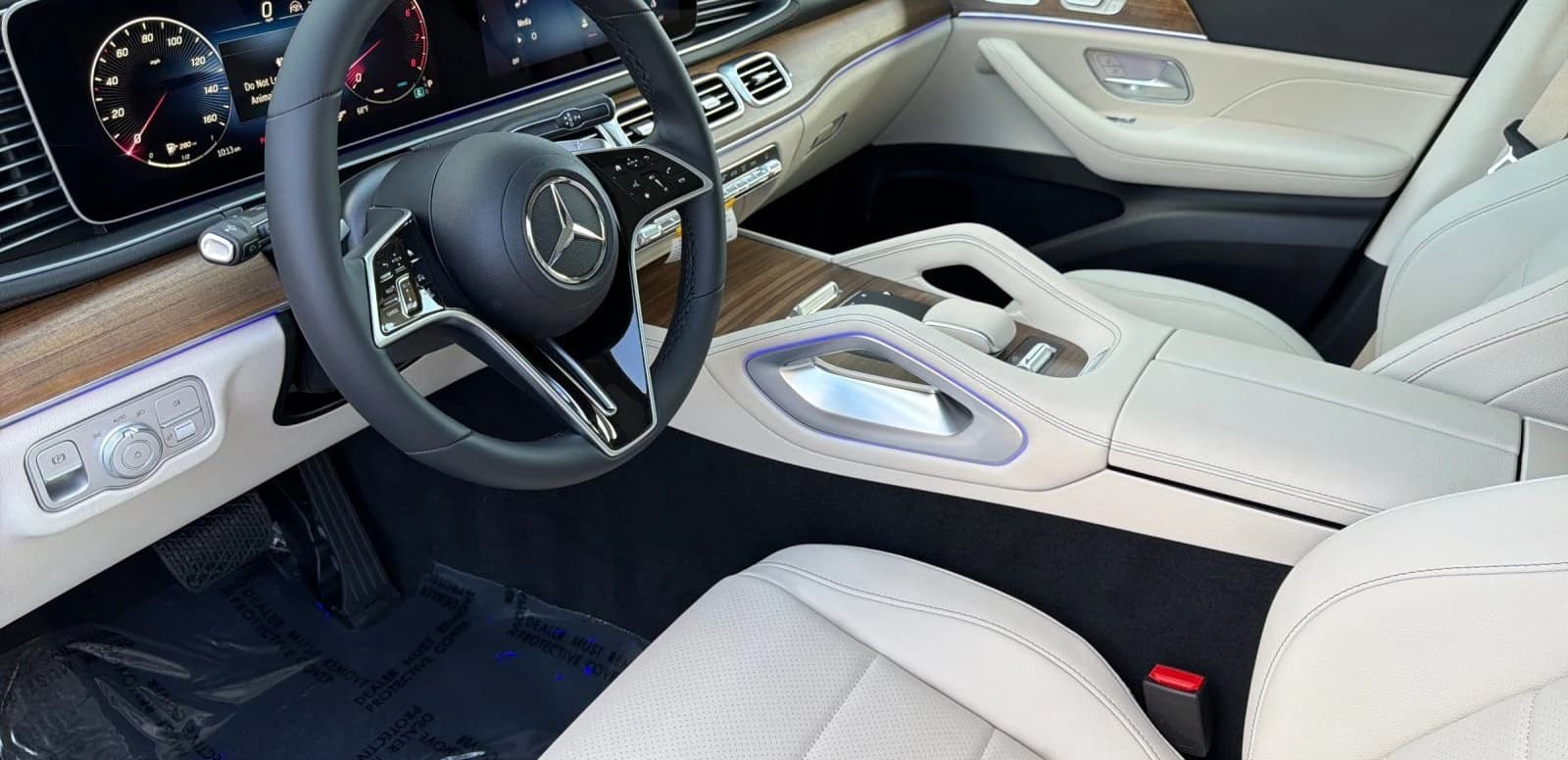 Mercedes-Benz GLS GLS 450 4MATIC SUV 2026 — side view