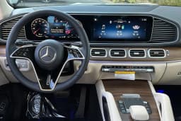 Mercedes-Benz GLS GLS 450 4MATIC SUV 2026 — side view