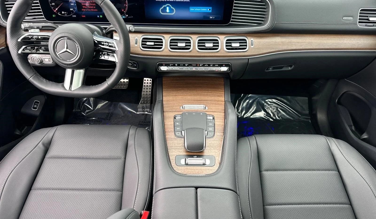 Mercedes-Benz GLS GLS 450 4MATIC SUV 2026 — side view